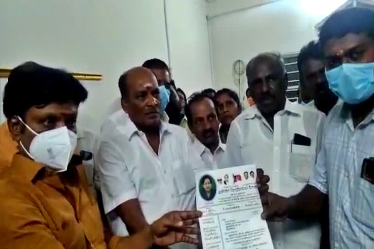 கட்சியைவிட்டு வெளியே சென்று வந்தவர்கள்தான் இன்று தலைவர்களாக உள்ளனர் - இசக்கி சுப்பையா