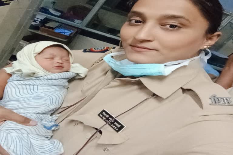 Police save life of a newborn baby