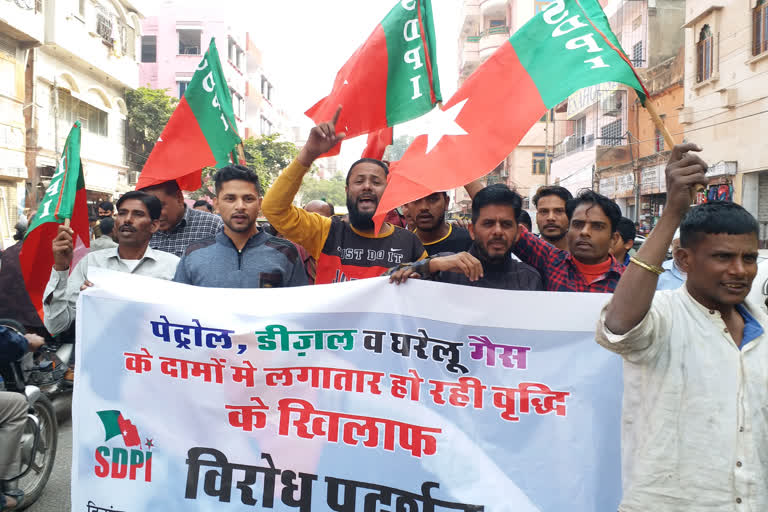 SDPI protests against inflation