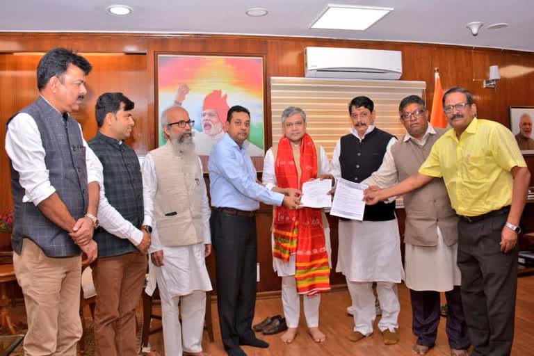 Odisha BJP team meet union railway minister