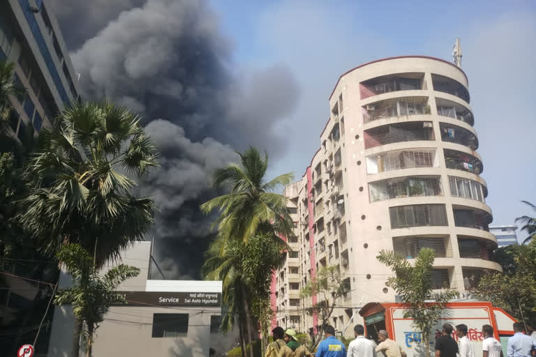 Pawai Service Center Fire