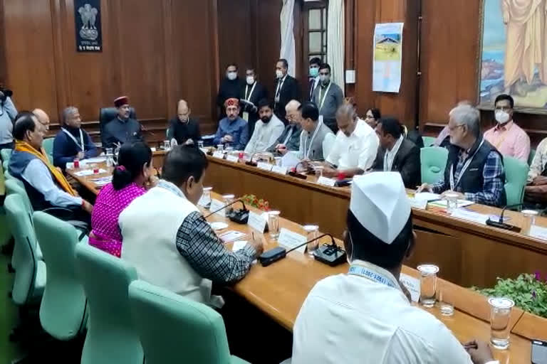 peethaseen adhikari sammelan ka samarpan