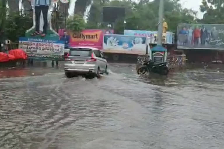 ప్రకాశం జిల్లా వ్యాప్తంగా భారీ వర్షాలు