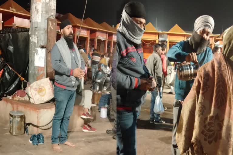 Two Sikhs prayed outside Gyan Godadi gurudwara in haridwa