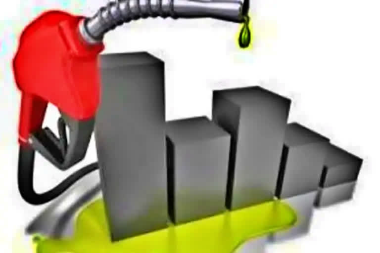 Petrol and diesel prices stabilize on 15th day  Petrol and diesel news  Petrol and diesel update news  Petrol and diesel prices  Petrol and diesel prices in india  پٹرول اور ڈیزل کی قیمتیں  بین الاقوامی بازار میں خام تیل کی قیمتوں  گھریلو سرکاری تیل کی مارکیٹنگ  پٹرول اور ڈیزل کی قیمتیں  پٹرول اور ڈیزل پر ایکسائز ڈیوٹی  ویلیو ایڈڈ ٹیکس کو کم کر دیا