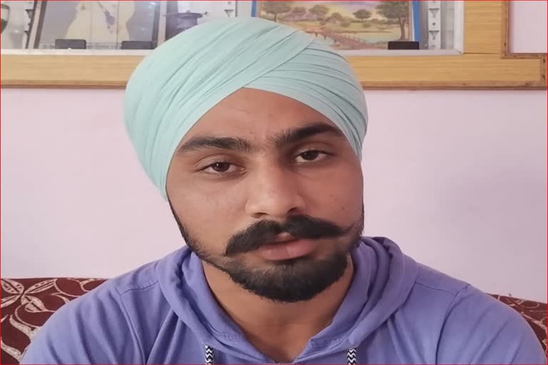 ਵਿਦੇਸ਼ ਭੇਜਣ ਦੇ ਨਾਂ 'ਤੇ ਲੱਖਾਂ ਦੀ ਠੱਗੀ