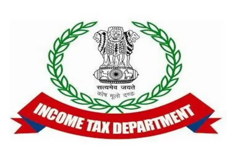 IT dept detects Rs 100-cr black income