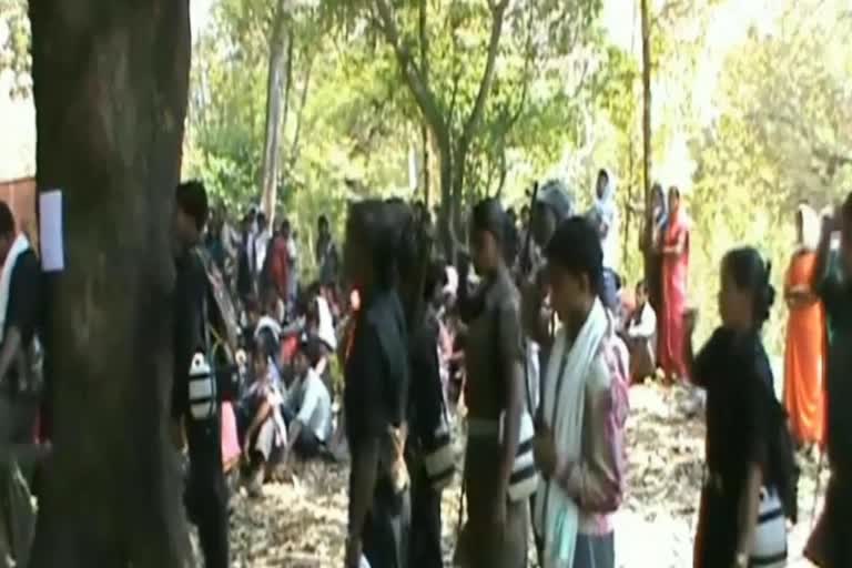 Naxalites commission released death toll of fellow Naxalites