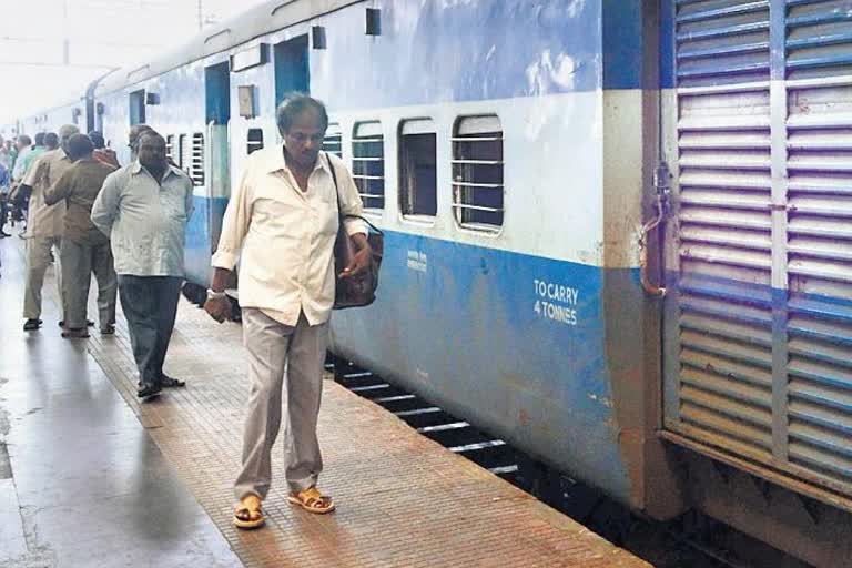 Restore Elderly Railway Concessions  railways elderly concessions  reinstatement of Reinstatement of Elderly Railway Concessions  റെയിൽവേ ഇളവുകളുടെ പുനസ്ഥാപനം  senior citizens  senior citizens concessions  മുതിർന്ന പൗരരുടെ ഇളവുകൾ  Railway Concessions  RTI  വിവരാവകാശ രേഖ  elderly concession  concession  വയോജന ഇളവ്  give it up scheme  ഗിവ് ഇറ്റ് അപ്പ്