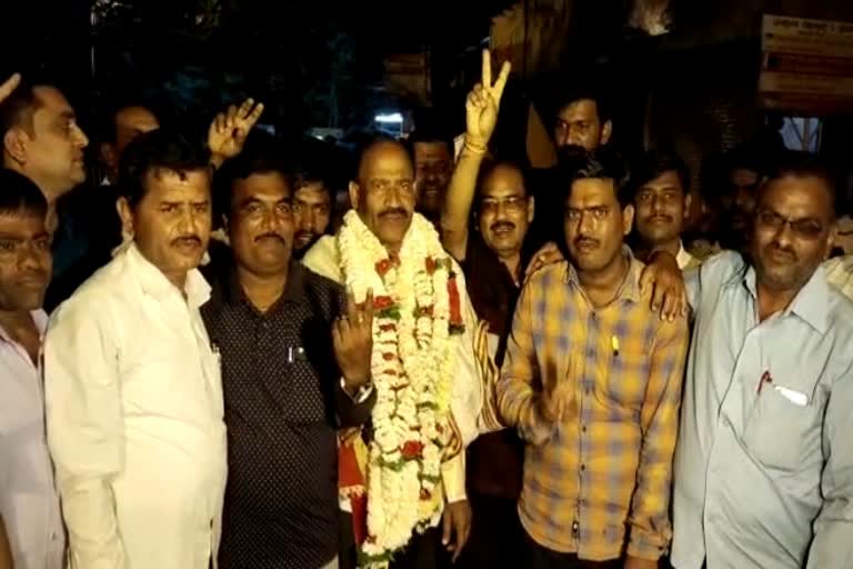 hashimpura walikara elected New president of kannada sahitya parishat