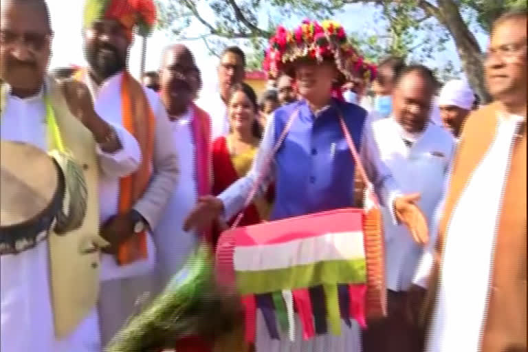 Madhya Pradesh CM Shivraj Singh Chouhan plays dhol, dances with the people