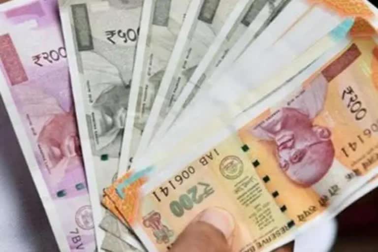 Counterfeit currency notes Case in Ahmedabad