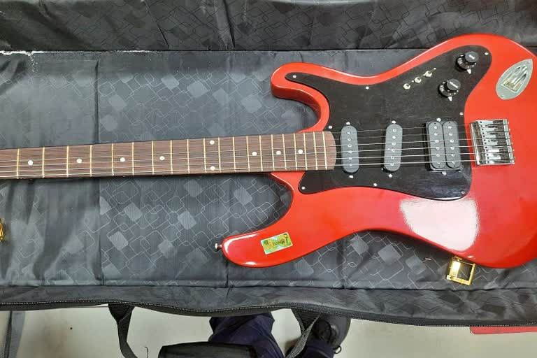 electric guitar