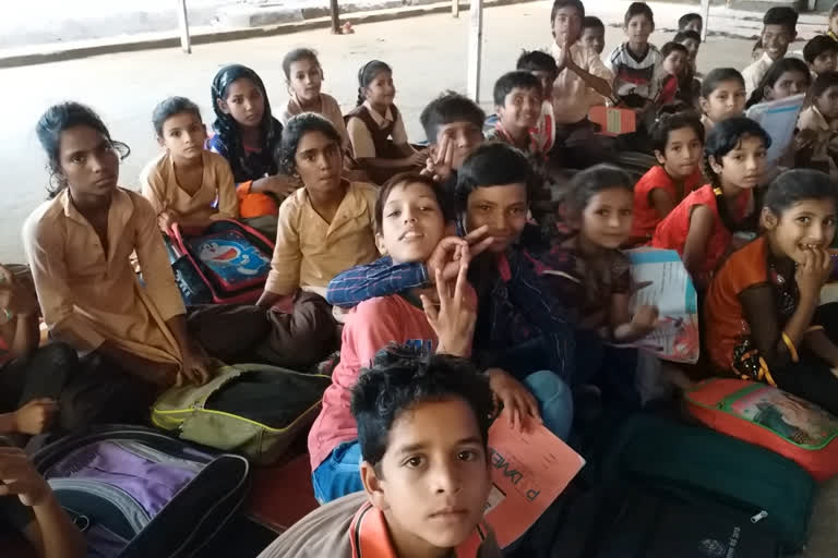 Urdu Textbooks In Rajasthan: امتحانات کی تاریخ کا اعلان، اردو کی کتابیں دستیاب نہ ہونے سے طلبا پریشان