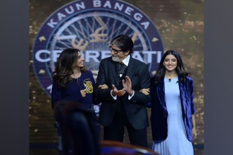 Amitabh Bachchan welcomes daughter Shweta, granddaughter Navya on 'KBC's 1000th episode