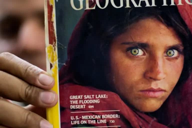 Green-eyed Afghan girl from a famous cover portrait is evacuated to Italy