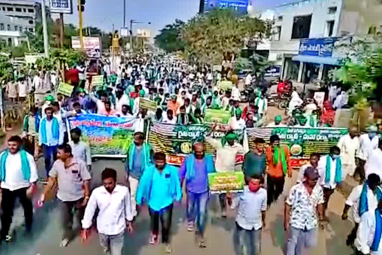 Jagtial Farmers Protest, jagtial farmers, జగిత్యాల రైతుల ధర్నా, జగిత్యాల రైతుల ఆందోళన