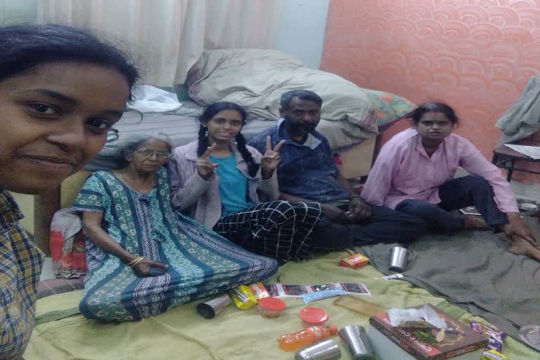 5 members of same family ate poison in bhopal