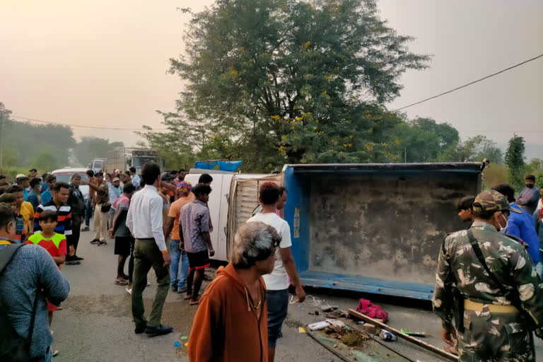 Accident in Jamshedpur near Dhusra Jaharthan West Bengal laborers died