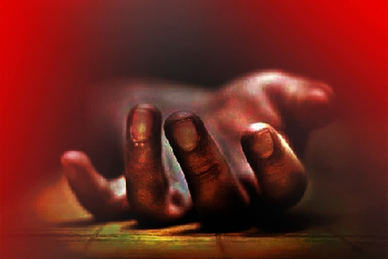 the-mans-head-and-two-different-hands-found-beside-road-at-ramagundam-peddapalli-district