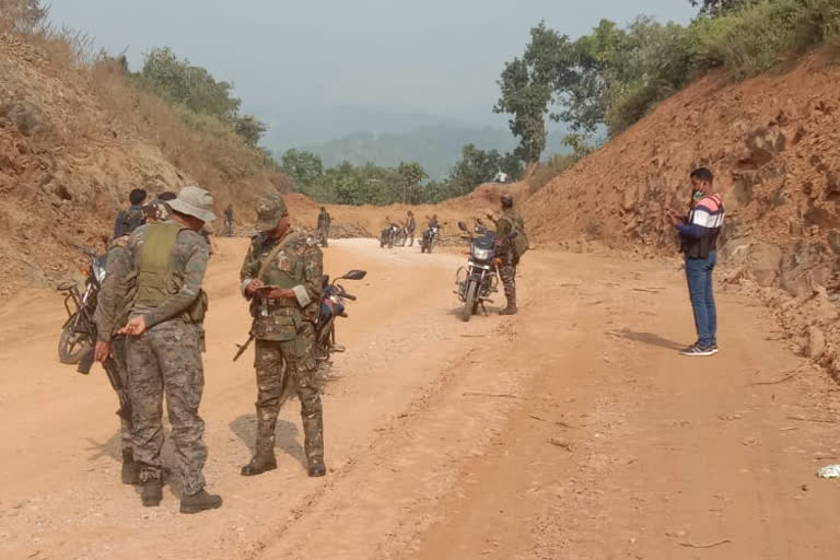 Naxalite and police encounter in Chaibasa