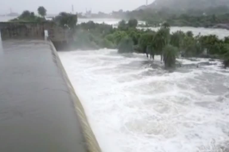 மதுராந்தகம் ஏரி திறப்பு!