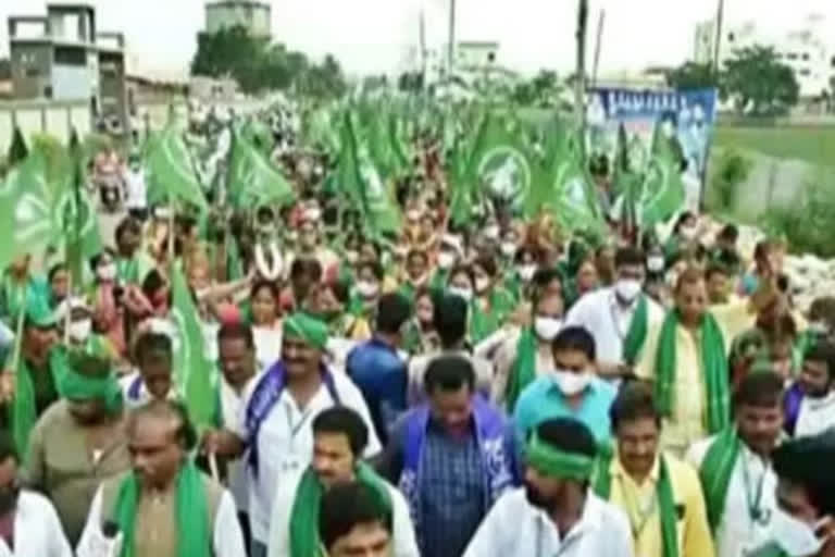 breake to amaravathi padayatra