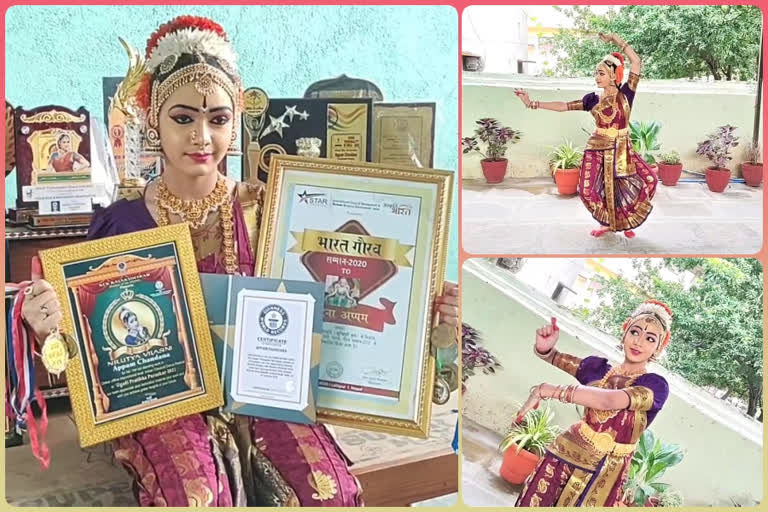 Kuchipudi dancer Chandana warangal