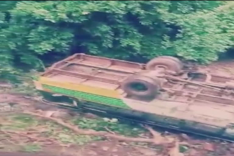 RTC Bus accident in kurnool