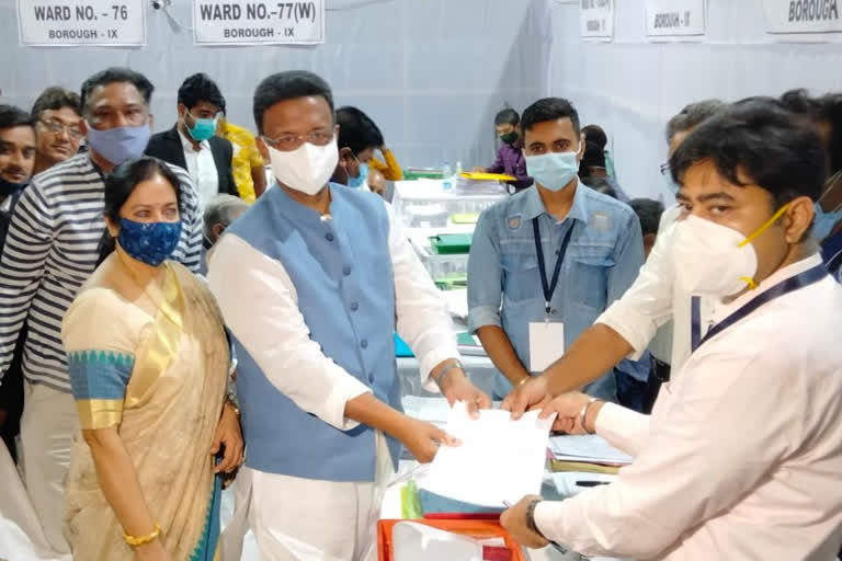 Firhad hakim files nomination for KMC Election 2021