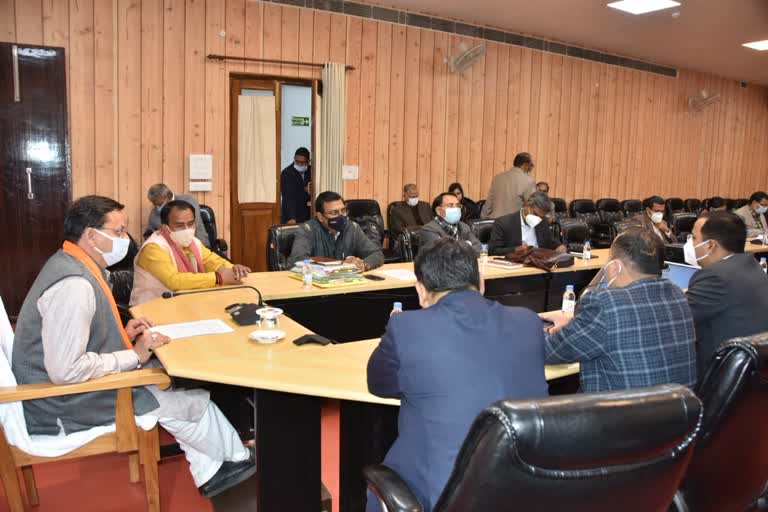 cm-pushkar-dhami-held-a-high-level-meeting-on-the-increasing-cases-of-corona-in-uttarakhand