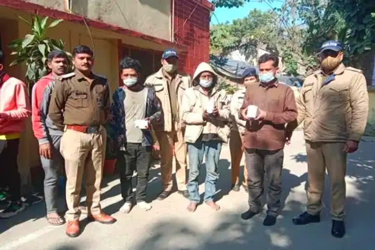 smugglers arrested with smack in Haldwani