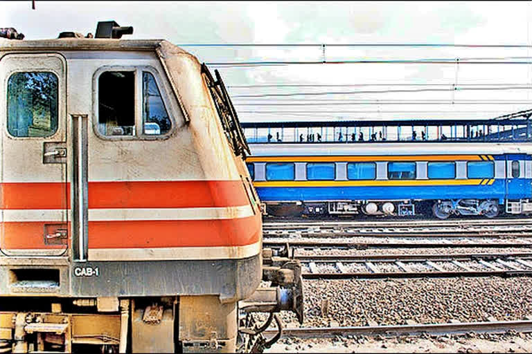 southern-central-railway-is-running-goods-trains-in-passenger-railway-track