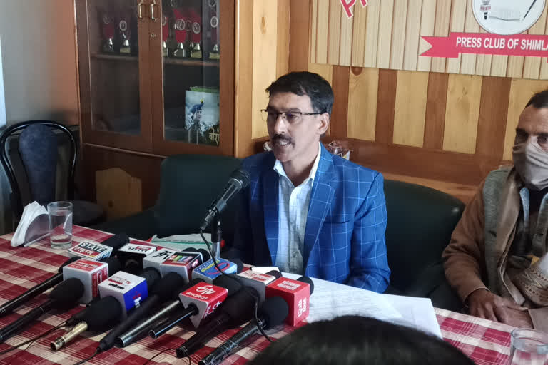 Press conference of core representative of All India Pravasi Himachali United Front Rajendra Thakur in Shimla