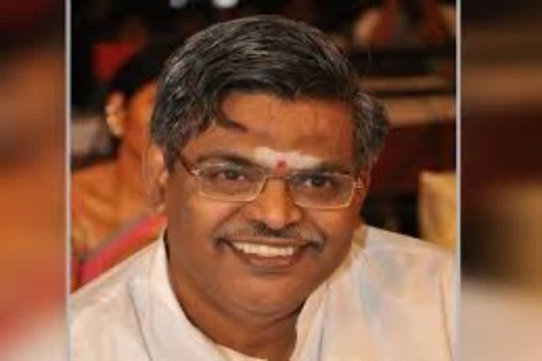 Telugu lyricist Sirivennela