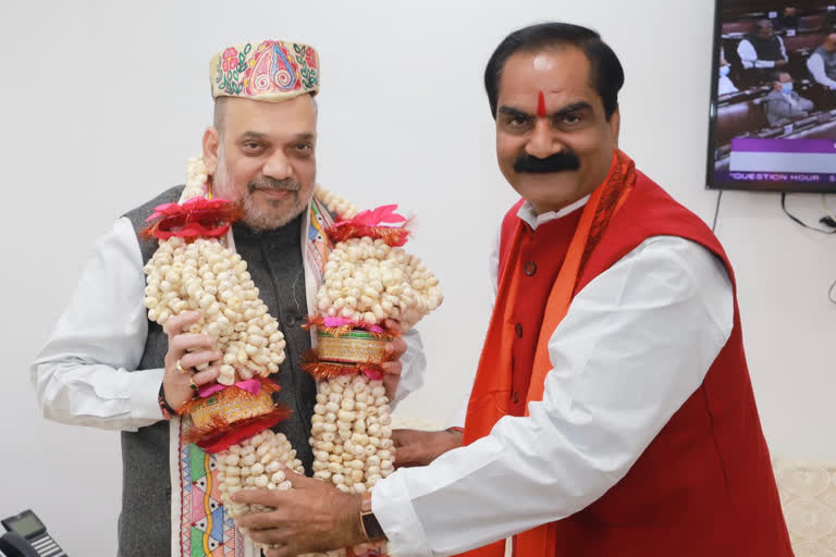 Gopal ji Thakur met Amit Shah