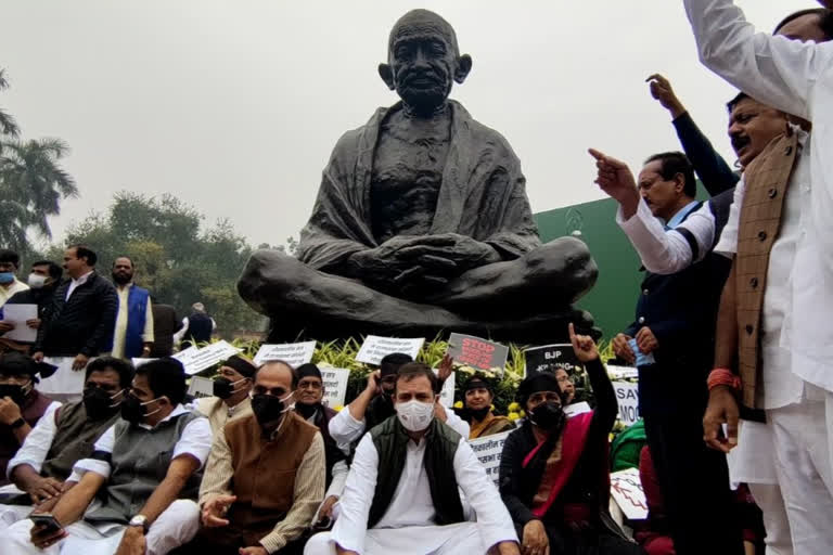 rahul-gandhi-other-opposition-leaders-wearing-black-bands-protest-against-the-12-mps-suspension