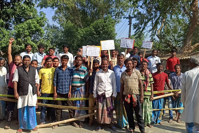 Road Block in South Dinajpur