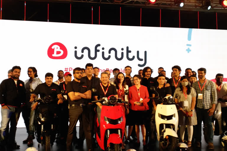 Bounce Infinity Scooter, Infinity Electric Scooter, Bounce Infinity Scooter Grand Launch, Bounce Infinity Scooter Grand Launch  in Bangalore, Bounce Infinity Scooter price, Bounce Infinity Scooter Booking, ಬೌನ್ಸ್ ಇನ್ಫಿನಿಟಿ ಸ್ಕೂಟರ್, ಇನ್ಫಿನಿಟಿ ಎಲೆಕ್ಟ್ರಿಕ್ ಸ್ಕೂಟರ್, ಬೌನ್ಸ್ ಇನ್ಫಿನಿಟಿ ಸ್ಕೂಟರ್ ಗ್ರ್ಯಾಂಡ್​ ಲಾಂಚ್, ಬೆಂಗಳೂರಿನಲ್ಲಿ ಬೌನ್ಸ್ ಇನ್ಫಿನಿಟಿ ಸ್ಕೂಟರ್ ಗ್ರ್ಯಾಂಡ್​ ಲಾಂಚ್, ಬೌನ್ಸ್ ಇನ್ಫಿನಿಟಿ ಸ್ಕೂಟರ್ ಬೆಲೆ, ಬೌನ್ಸ್ ಇನ್ಫಿನಿಟಿ ಸ್ಕೂಟರ್ ಬುಕ್ಕಿಂಗ್​,