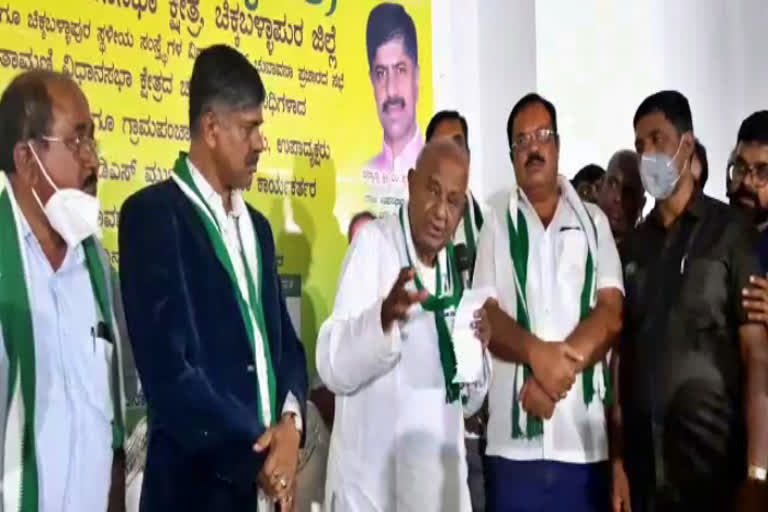 former-prime-minister-hd-devegowda-on-siddaramaiah