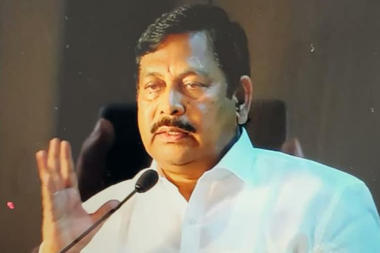 former Pollution Control Board Chairman Venkatachalam, Venkatachalam suicide, digital evidence on venkatachalam suicide, tamil nadu latest crime news, Pollution Board venkatachalam suicide, Pollution Board venkatachalam tax evasion, வெங்கடாச்சலம் தற்கொலை, ஆதாரங்களை திரட்டும் காவல் துறை, மாசுக்கட்டுபாட்டு வாரிய தலைவர் வெங்கடாச்சலம் தற்கொலை, முன்னாள் மாசுக்கட்டுபாட்டு வாரிய தலைவர், வருமான வரித்துறை சோதனை