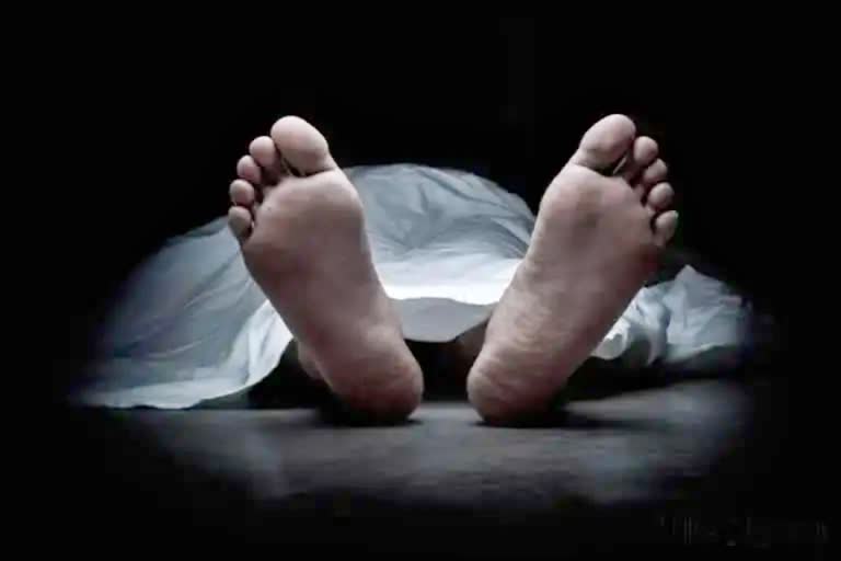 fever girl dead  girl dead In chamarajnagara  ಚಾಮರಾಜನಗರದಲ್ಲಿ ಜ್ವರಕ್ಕೆ ವಿದ್ಯಾರ್ಥಿನಿ ಸಾವು  ಕೊಳ್ಳೇಗಾಲದಲ್ಲಿ ಬಾಲಕಿಗೆ ಕೊರೊನಾ