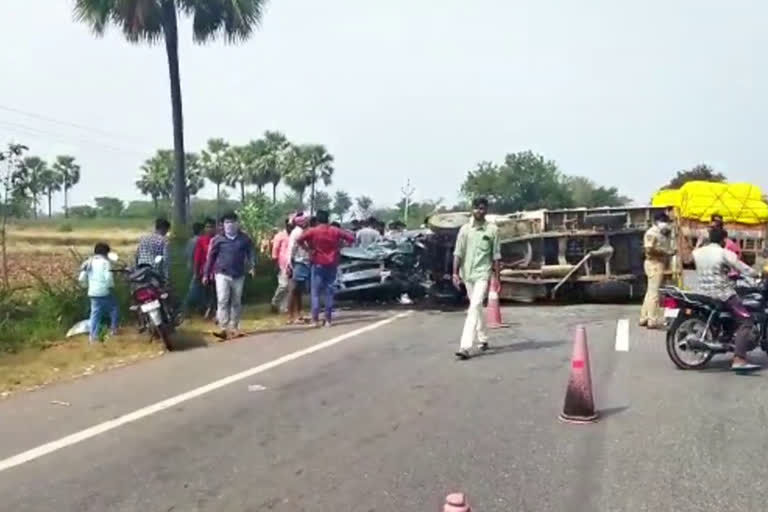 Jangaon Road accident