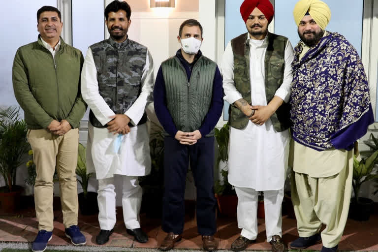 Singer Sidhu Moosewala reaches Delhi to meet Rahul Gandhi after joining Congress