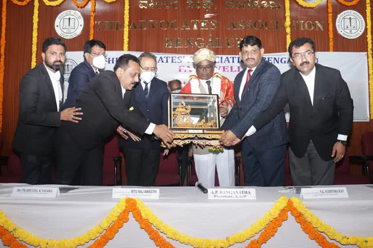 felicitation to judges in bengaluru,ವಕೀಲರ ಸಂಘ