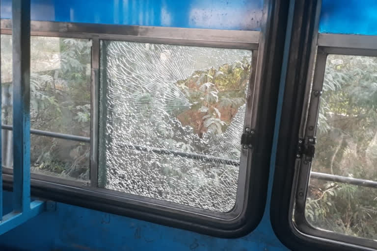 Buses vandalised on Behror bus stand