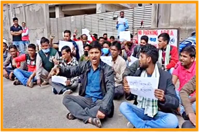 Deshi Janagosthiya mancha protest against sikha sarma