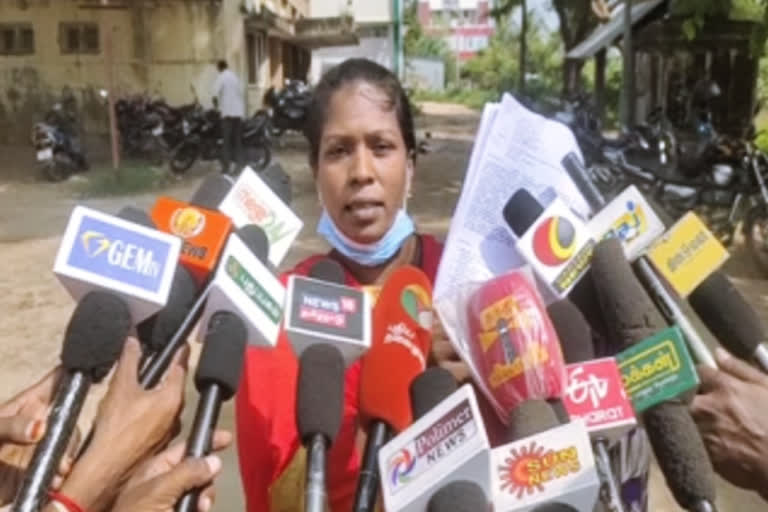 lady-complaint-on-police-ssi-in-mayiladudurai