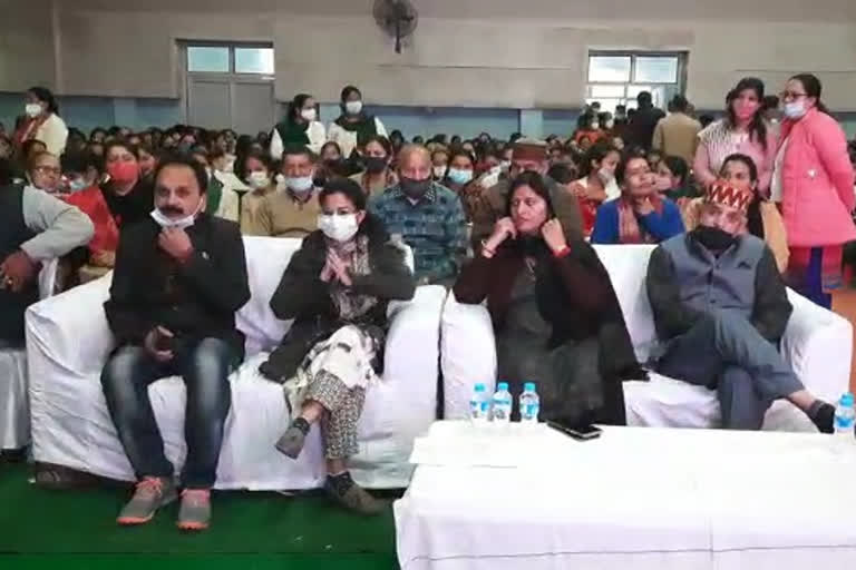 launch of AIIMS in Bilaspur was broadcast live in Hamirpur