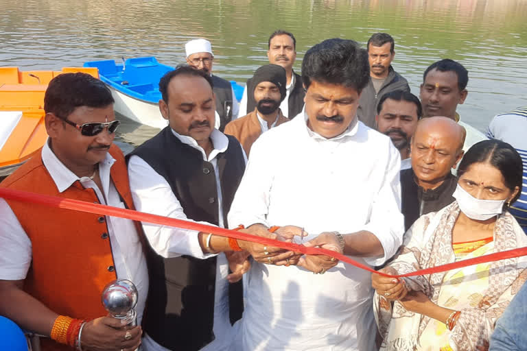 Boating Starts in Gaya